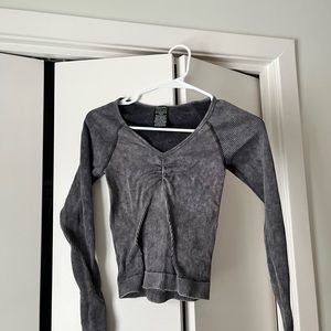 pink active long sleeve top